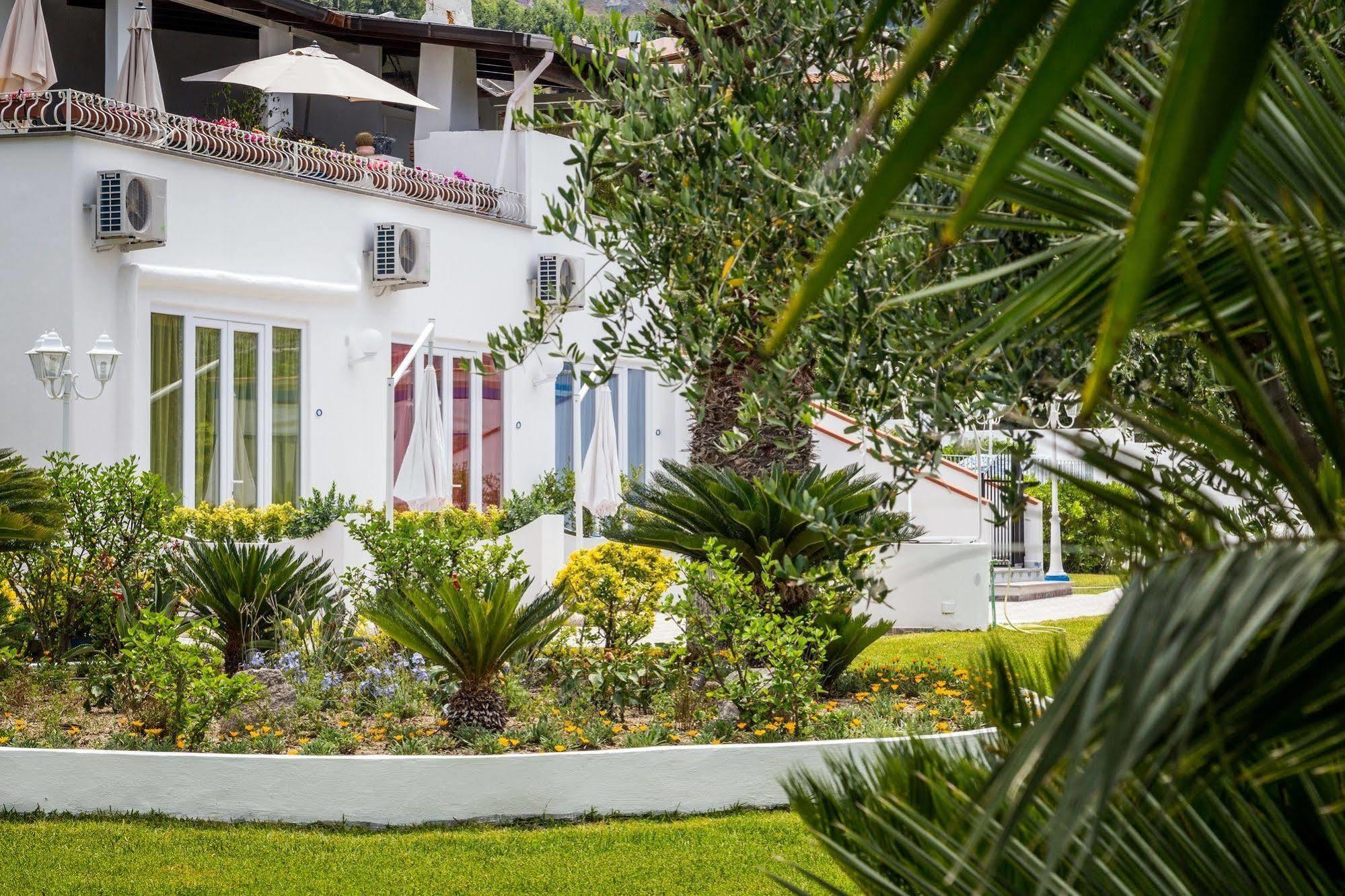 Relais Romildanna Bed and Breakfast Forio di Ischia Exteriör bild